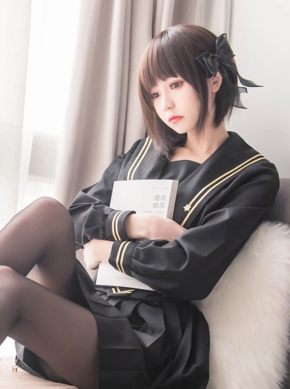 窗台制服 - 你的负卿